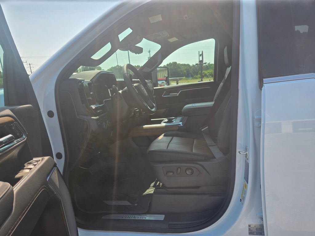2026 Chevrolet Silverado 3500 HD High Country