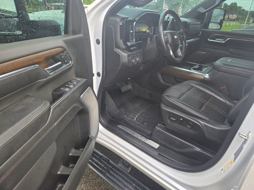 2024 Chevrolet Silverado 3500 HD High Country