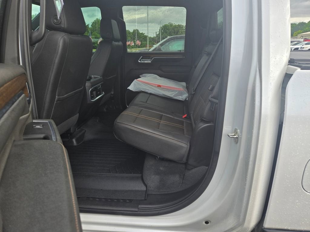 2024 Chevrolet Silverado 3500 HD High Country