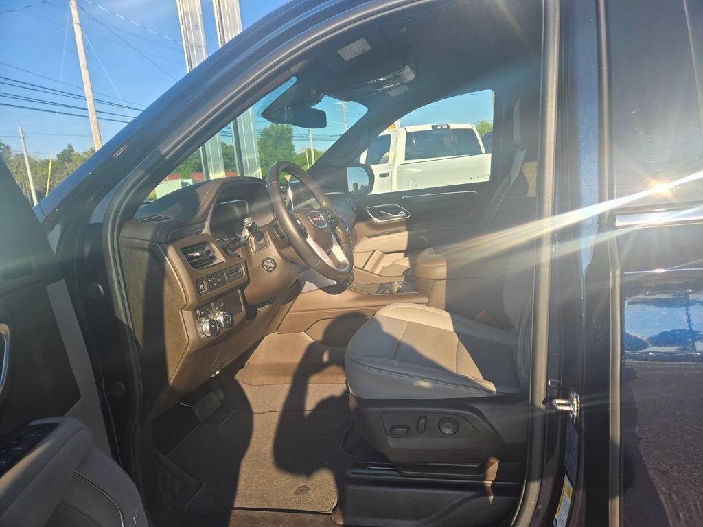 2024 GMC Yukon SLT