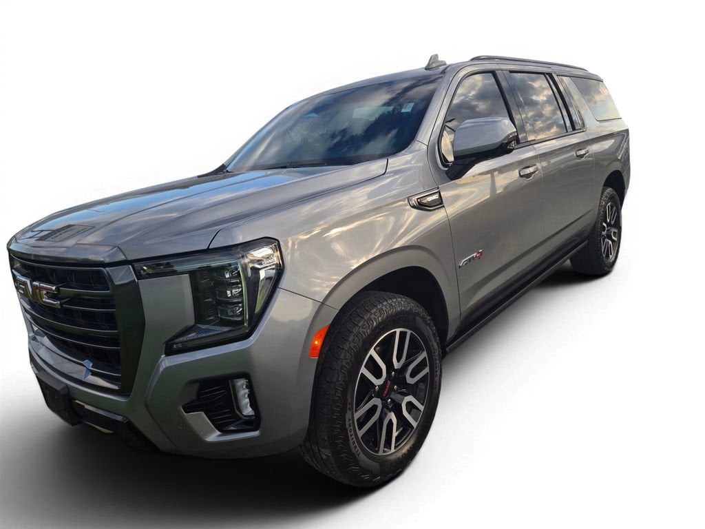 2023 GMC Yukon 4WD AT4's photo