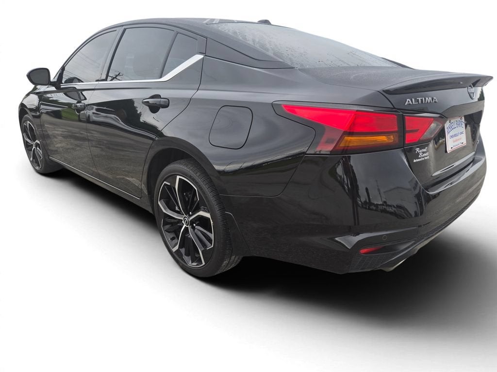 2025 Nissan Altima SR