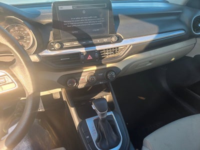 2022 Kia Forte LXS