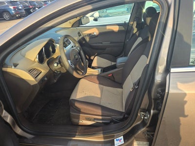2010 Chevrolet Malibu LS w/1LS