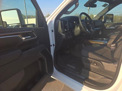 2026 Chevrolet Silverado 3500 HD Chassis Cab LT