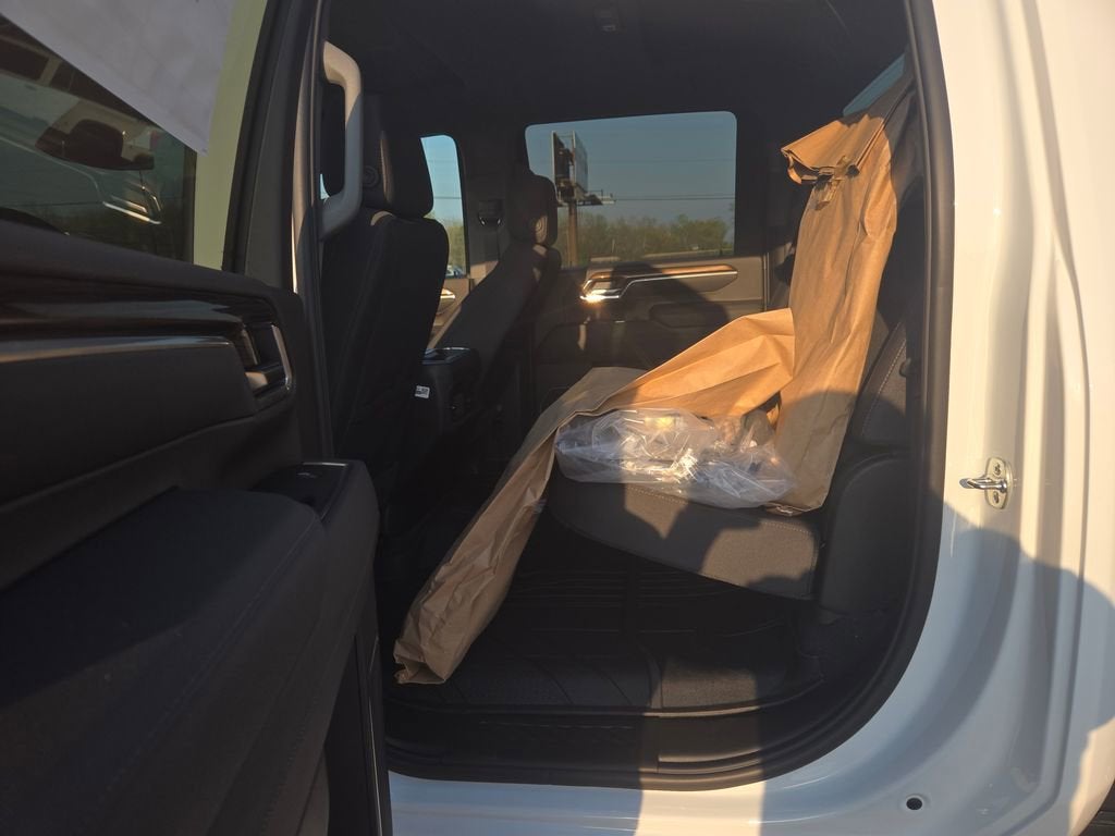 2026 Chevrolet Silverado 3500 HD Chassis Cab LT