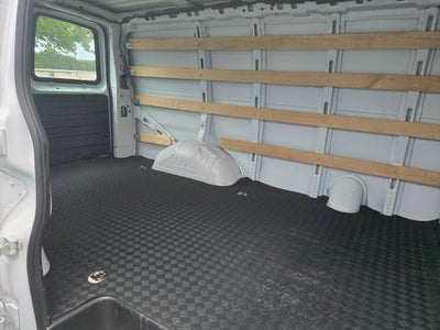 2024 Chevrolet Express Cargo 2500 WT