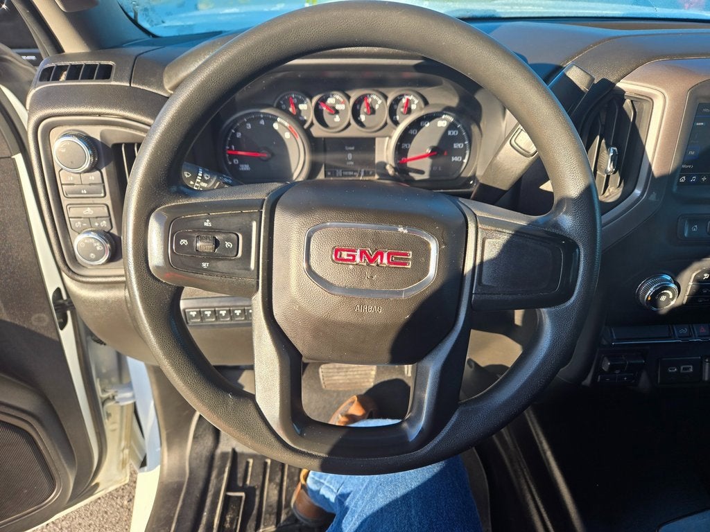 2023 GMC Sierra 2500 HD Pro