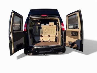 2025 GMC Savana Cargo 2500 Work Van