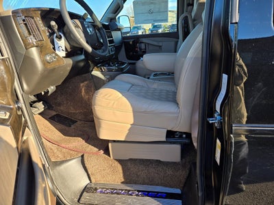 2025 GMC Savana Cargo 2500 Work Van