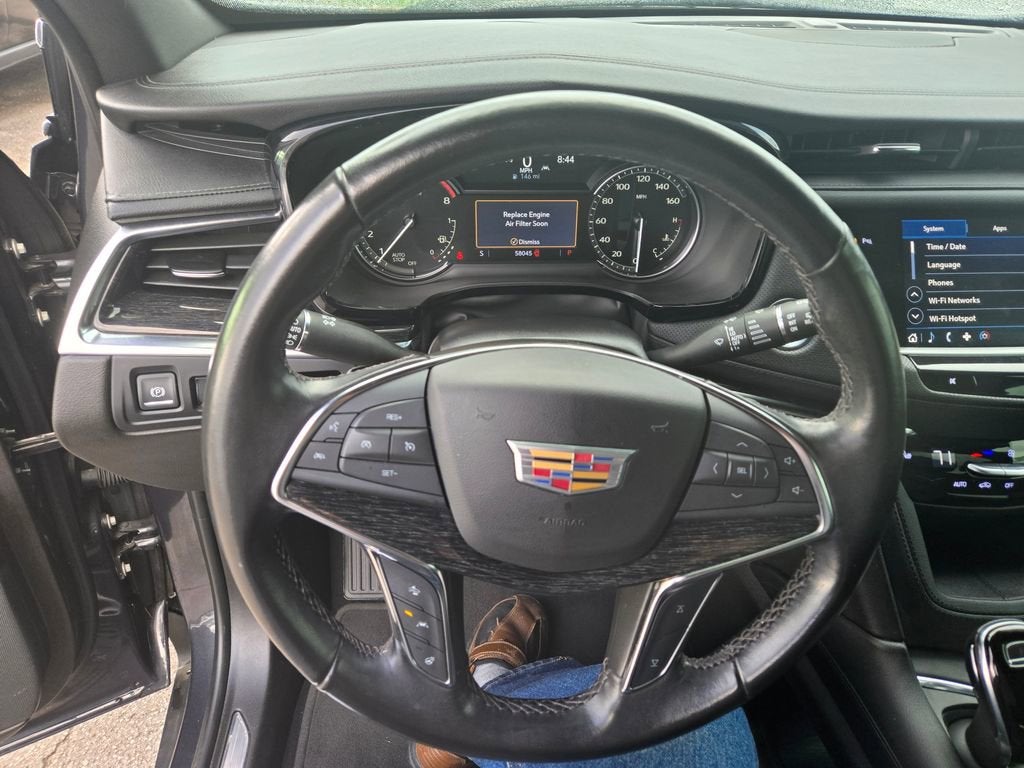 2022 Cadillac XT5 Premium Luxury