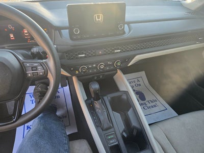 2023 Honda Accord Sedan EX