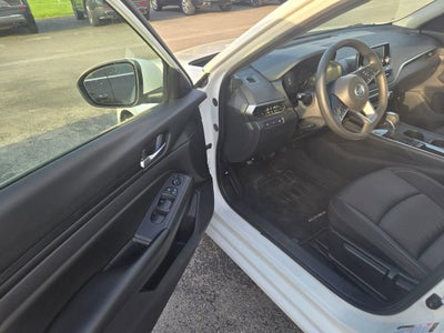 2022 Nissan Altima 2.5 S