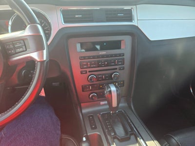 2014 Ford Mustang V6