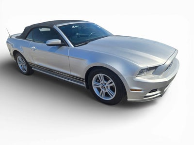 2014 Ford Mustang V6