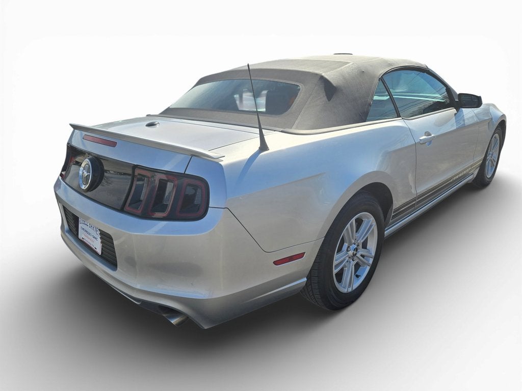 2014 Ford Mustang V6
