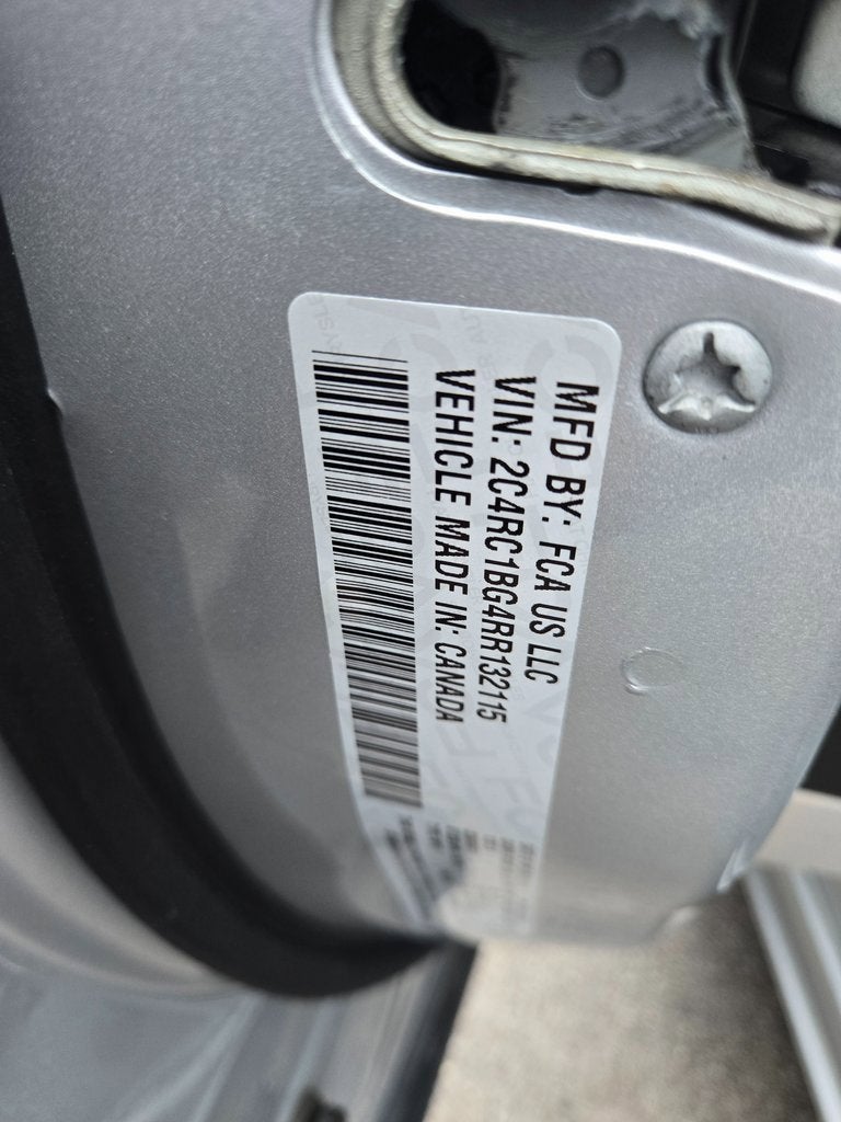 2024 Chrysler Pacifica Touring L