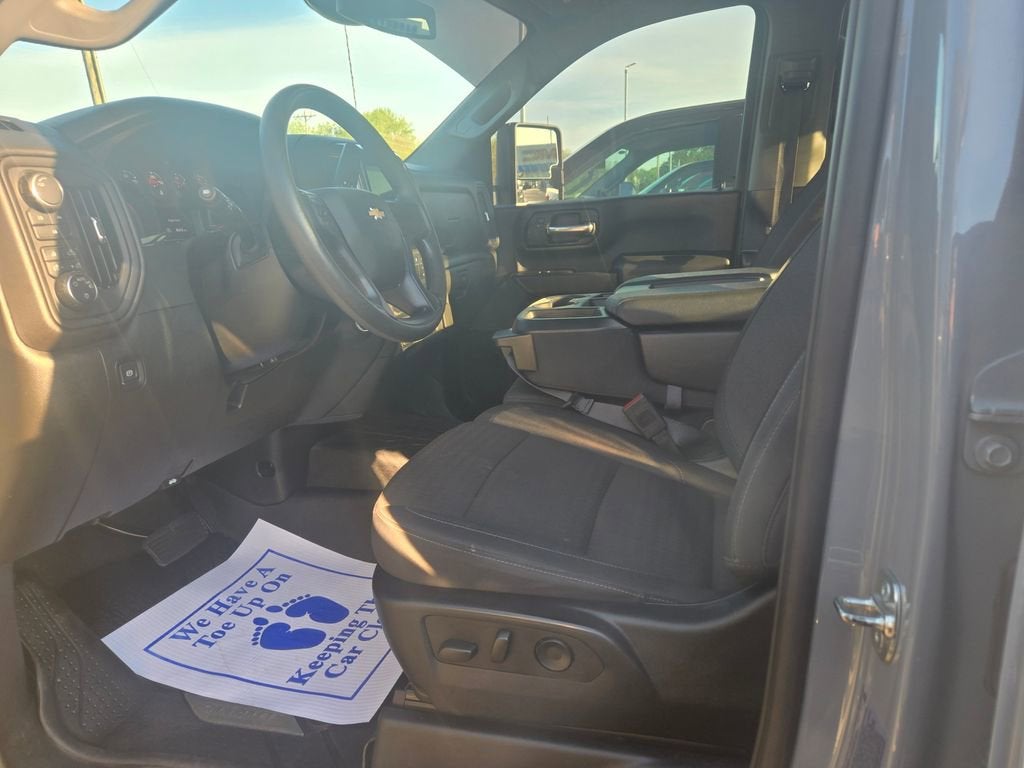 2025 Chevrolet Silverado 2500 HD Custom