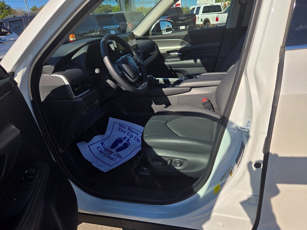 2025 Toyota Grand Highlander XLE