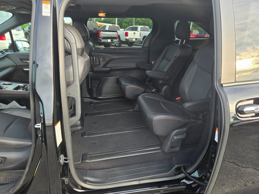 2023 Toyota Sienna XSE