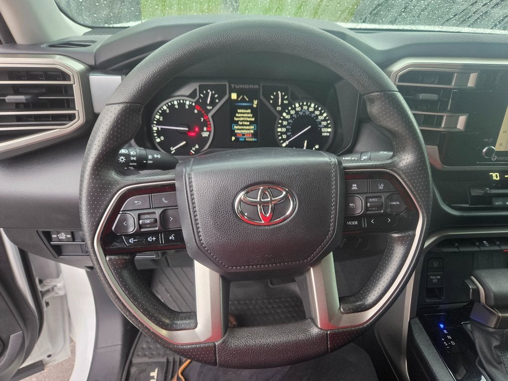2022 Toyota Tundra 4WD SR5