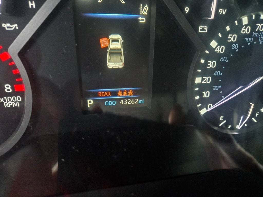 2022 Toyota Tundra 4WD SR5