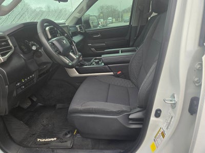 2022 Toyota Tundra 4WD SR5