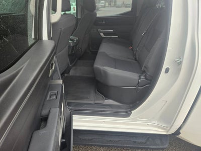 2022 Toyota Tundra 4WD SR5